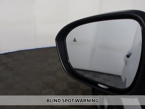 New 2026 Mitsubishi Outlander SE image 7