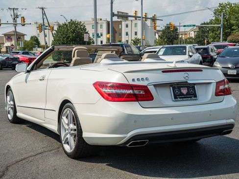 Used 2011 Mercedes-Benz E 550 Cabriolet image 5