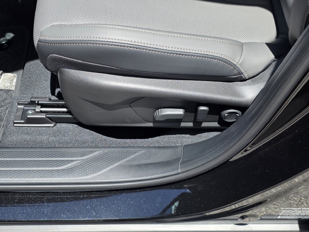 New 2026 Subaru Outback Limited AWD/4WD image 19