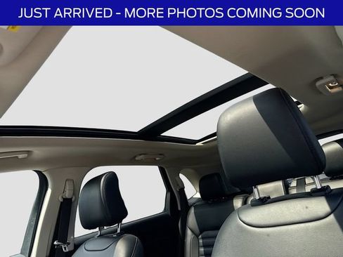Used 2022 Ford Edge SEL w/ Convenience Package AWD/4WD image 12
