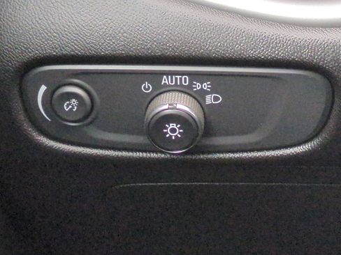 Certified 2020 Chevrolet Malibu LS image 18