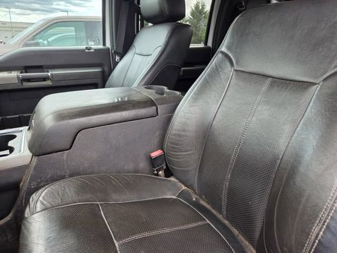 Used 2016 Ford F250 Lariat w/ Lariat Ultimate Package AWD/4WD image 2