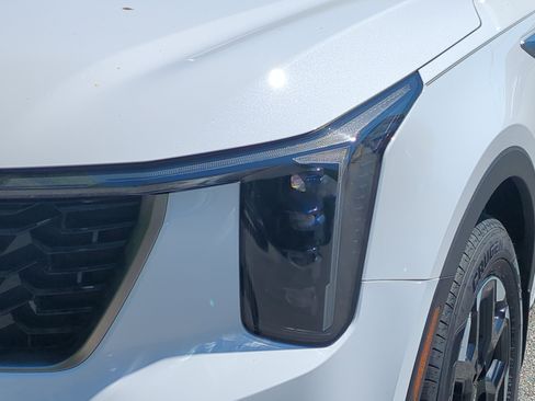 New 2026 Kia Sorento S image 10