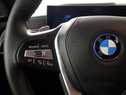 New 2026 BMW X5 xDrive50e w/ Climate Comfort Package image 13