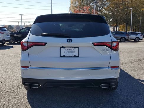 Certified 2024 Acura MDX FWD w/ Technology Package image 6