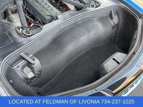 Used 2023 Chevrolet Corvette Stingray Coupe w/ Z51 Performance Package image 23