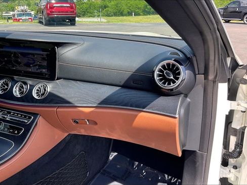 Used 2018 Mercedes-Benz E 400 Coupe image 27