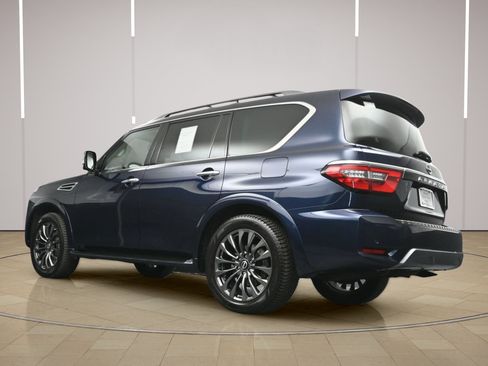 Certified 2023 Nissan Armada Platinum w/ Captain's Chairs Package AWD/4WD image 32