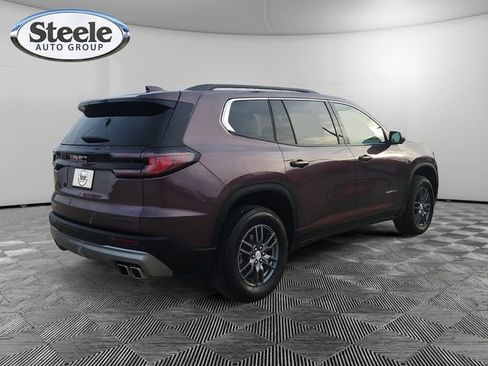 Used 2025 GMC Acadia Elevation image 5