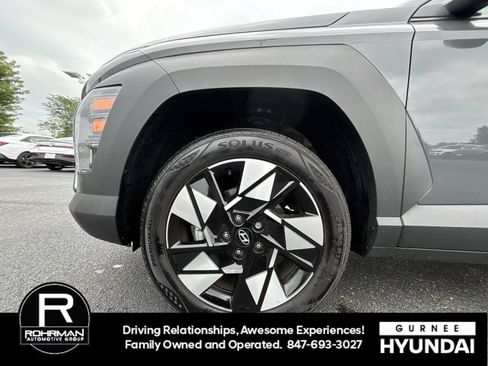 Used 2025 Hyundai Kona SEL AWD/4WD image 11
