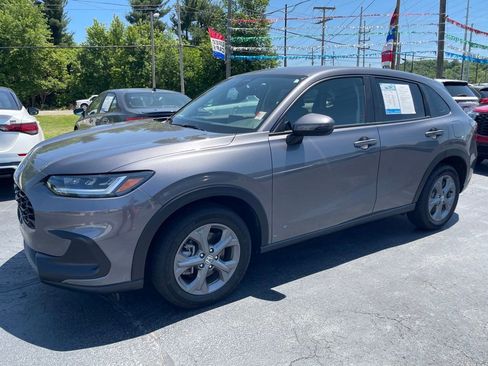 Used 2026 Honda HR-V LX image 2