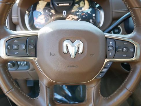 Used 2023 RAM 3500 Limited AWD/4WD image 17