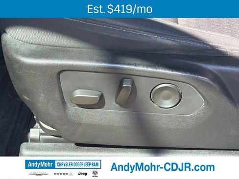 Used 2022 Chevrolet Silverado 1500 Custom AWD/4WD image 15