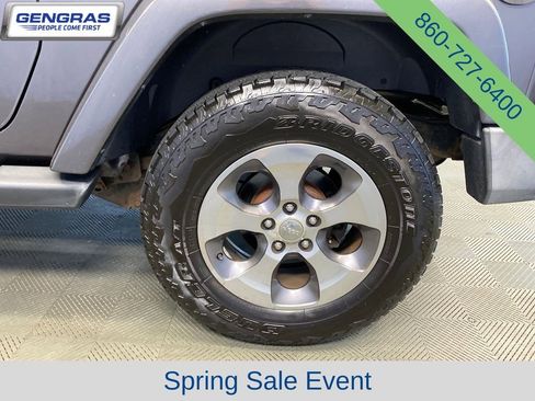 Certified 2016 Jeep Wrangler Sahara w/ Connectivity Group AWD/4WD image 22