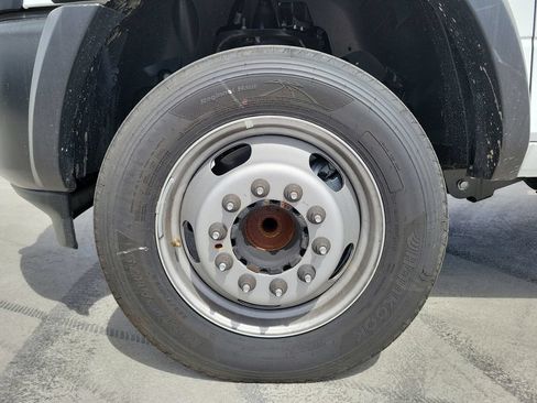New 2024 RAM 4500 Tradesman RWD image 18