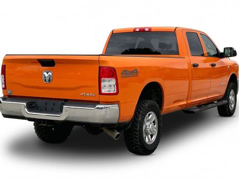 Used 2021 RAM 2500 Tradesman w/ Chrome Appearance Group AWD/4WD image 13
