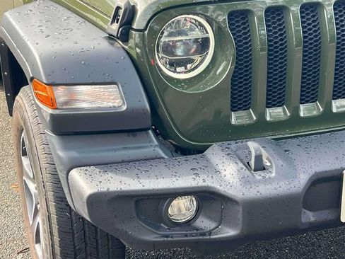 Used 2022 Jeep Wrangler Unlimited Sport AWD/4WD image 8