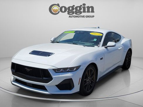 Used 2024 Ford Mustang GT Premium RWD image 1