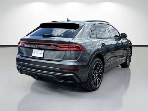 Used 2023 Audi Q8 Premium Plus image 3