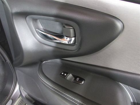 Used 2023 Nissan Murano SV image 82