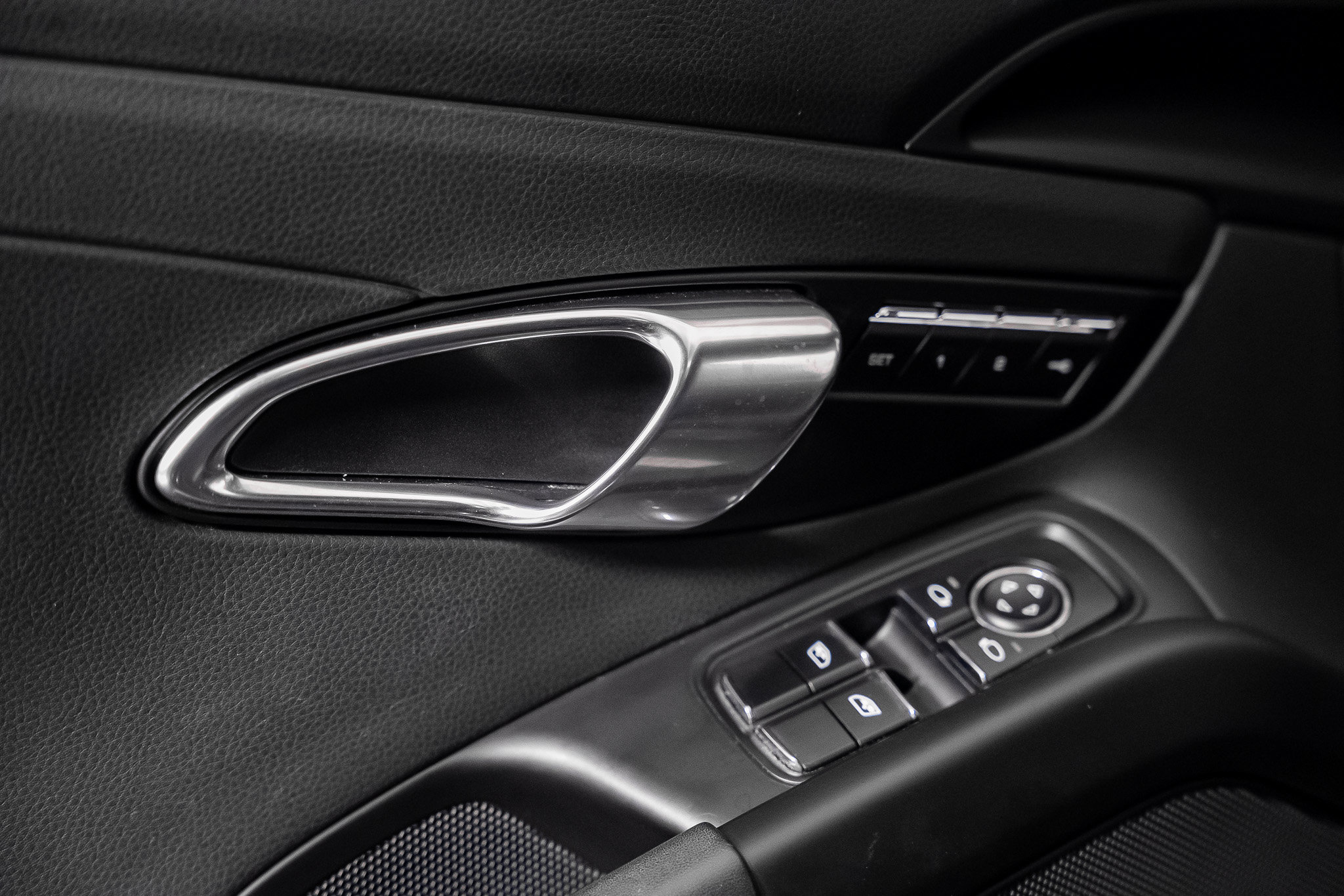 Used 2018 Porsche 718 Cayman S RWD image 54