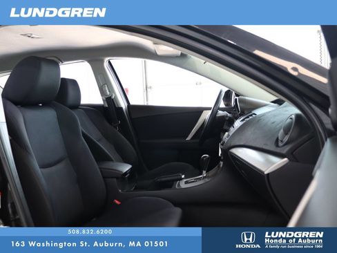 Used 2010 MAZDA MAZDA3 s Sport FWD image 15