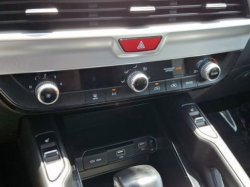 Used 2021 Kia Telluride S AWD/4WD image 18