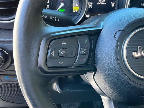 Used 2023 Jeep Wrangler Unlimited w/ Sun & Screen Package AWD/4WD image 19