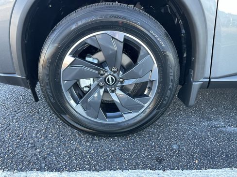 New 2026 Nissan Rogue SV image 25