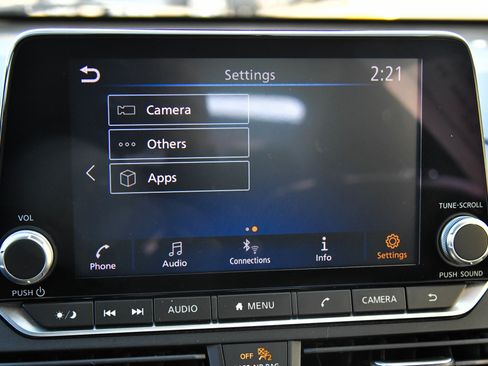 Used 2024 Nissan Altima 2.5 SV FWD image 21