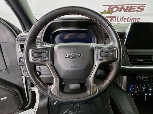 Used 2022 Chevrolet Suburban RST w/ Luxury Package AWD/4WD image 21