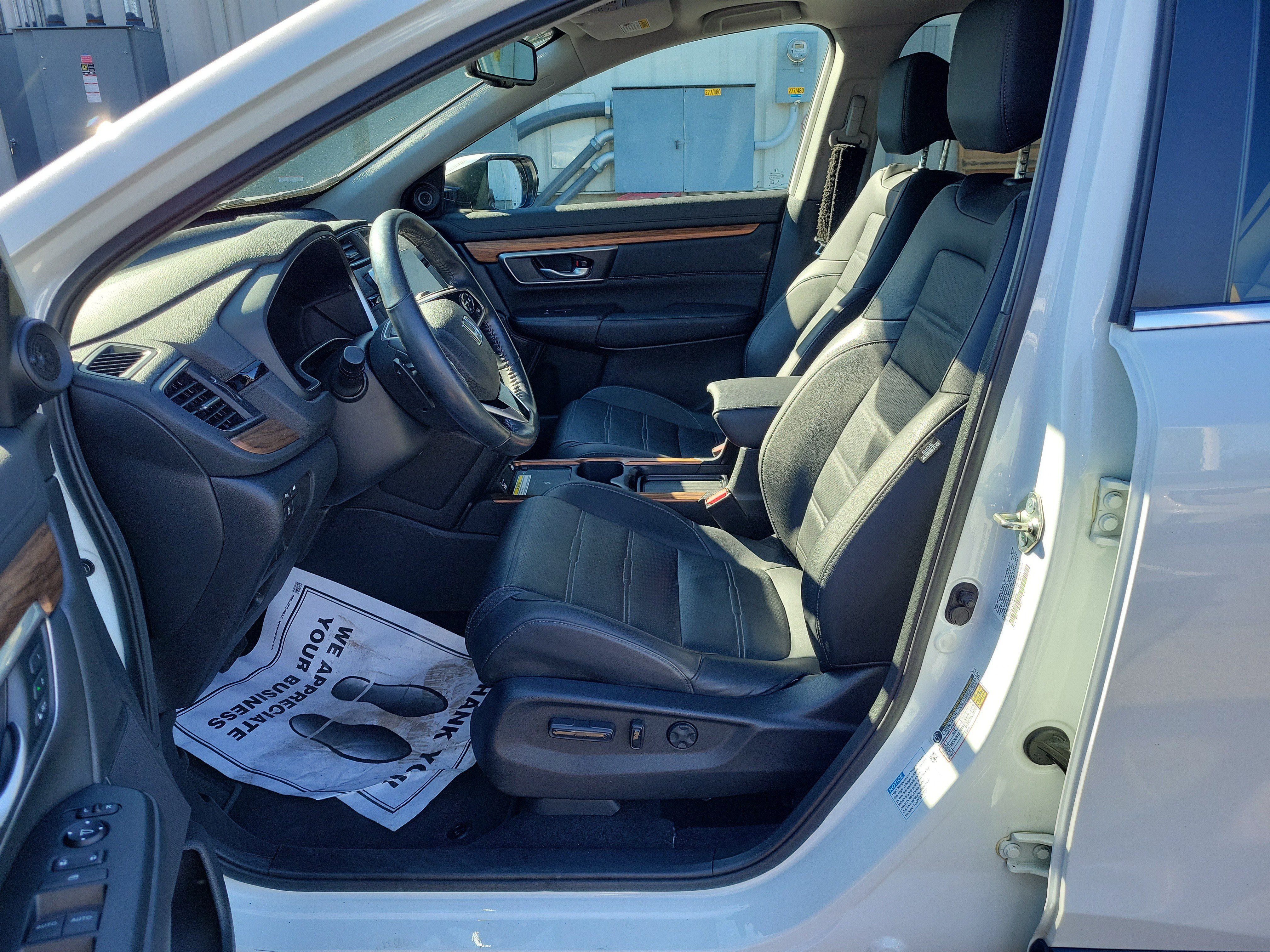 Used 2020 Honda CR-V Touring image 16