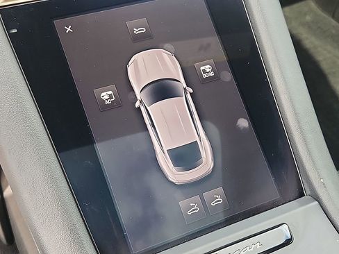 Certified 2025 Porsche Taycan 4S image 26