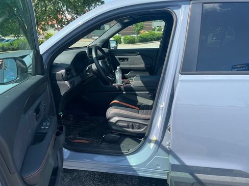 Used 2026 Honda Passport TrailSport image 6
