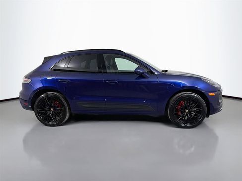 Certified 2023 Porsche Macan GTS w/ Premium Package Plus AWD/4WD image 8