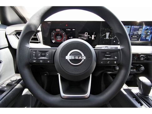 New 2026 Nissan Kicks SV image 13