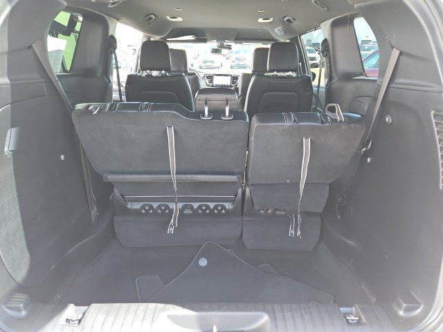 Used 2025 Chrysler Pacifica Select FWD image 27