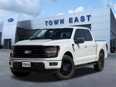 New 2026 Ford F150 XLT w/ Equipment Group 302A MID image 23