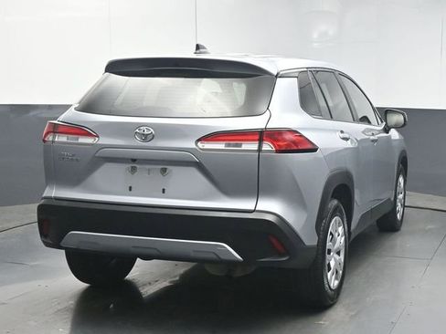 Used 2023 Toyota Corolla Cross L image 7