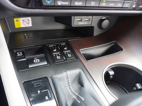 Used 2022 Lexus RX 350 AWD w/ Premium Package image 20