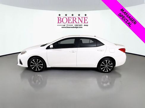 Used 2019 Toyota Corolla XSE image 4