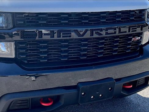 Used 2022 Chevrolet Silverado 1500 Custom Trail Boss AWD/4WD image 37