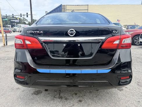 Used 2019 Nissan Sentra SV FWD image 8