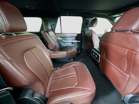 Used 2024 Ford Expedition Max Limited image 29