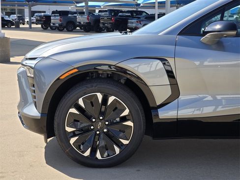 New 2025 Chevrolet Blazer EV RS w/ Super Cruise Package image 19
