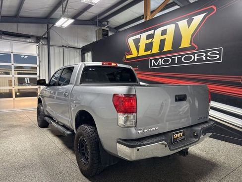 Used 2012 Toyota Tundra Limited w/ Memory Pkg image 16