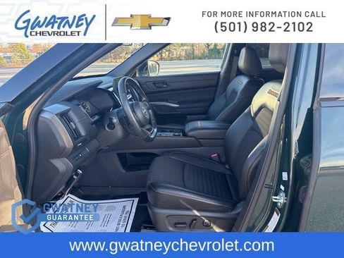 Used 2024 Nissan Pathfinder Rock Creek image 33