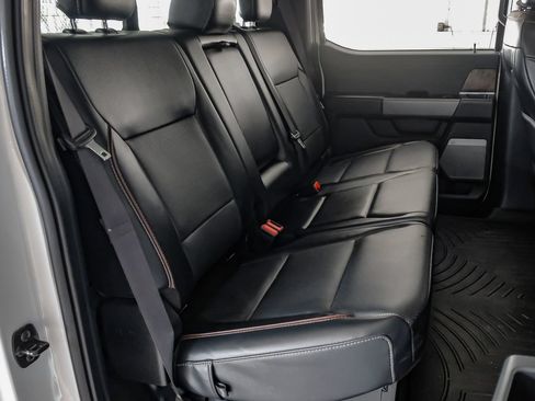 Used 2024 Ford F250 Lariat w/ Lariat Ultimate Package AWD/4WD image 31
