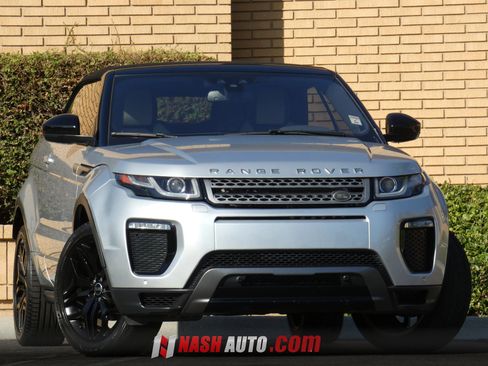 Used 2019 Land Rover Range Rover Evoque SE Dynamic AWD/4WD image 6