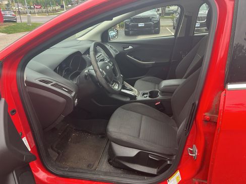 Used 2012 Ford Focus SEL FWD image 9
